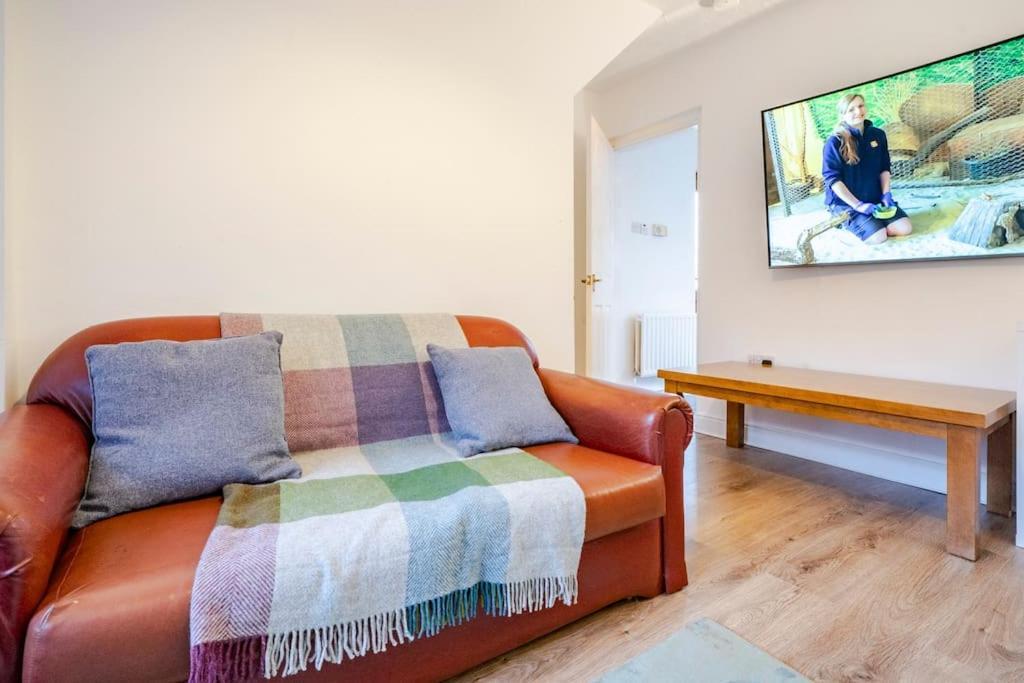 Modern 3 Bedroom House Close To Ferry And City Centre Belfast Extérieur photo