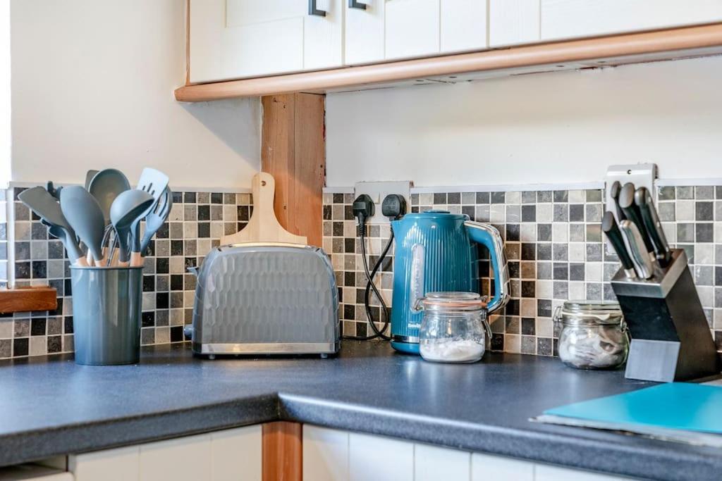 Modern 3 Bedroom House Close To Ferry And City Centre Belfast Extérieur photo